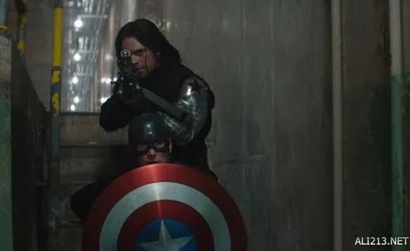 《美国队长3》隐藏彩蛋全解析 没get到别说你真正看过