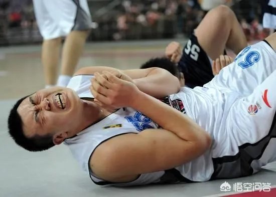 为何郭士强会认为韩德君没有受伤，他们就能战胜新疆队？