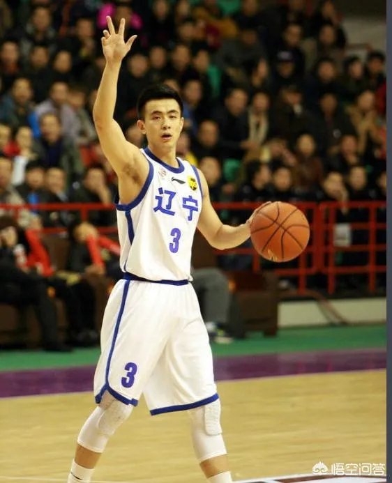 辽宁男篮的赵继伟数据并不好，为什么有很多人更看好他？