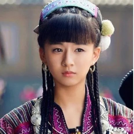 曾经在春晚舞台惊艳众人的小彩旗，现在怎么样了？