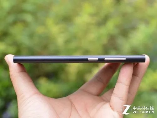 四核4.5寸屏成主流 2千元档热销手机推荐