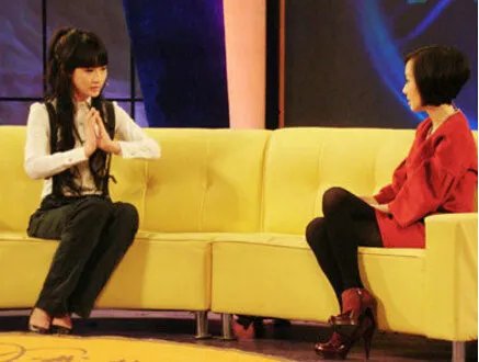 柳岩做客鲁豫有约 背后辛酸谁人知