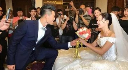 饰演《小兵张嘎》中嘎子结婚了？他的老婆是谁？