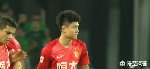 马德兴吐槽:恒大投机成性，靠归化！拿冠军也无意义！中超联赛已经变味！你同意吗？