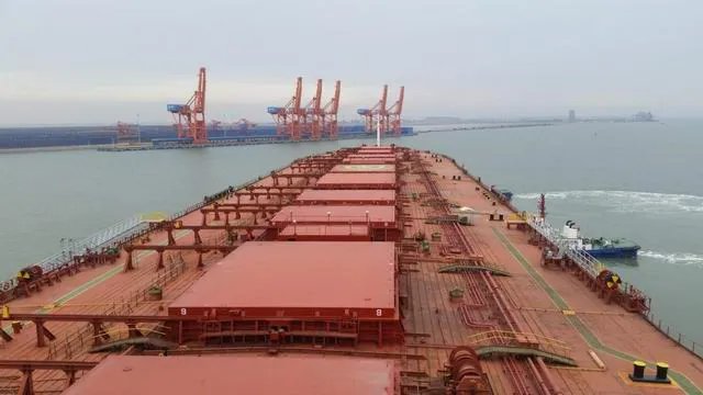 黄骅港的船舶引航