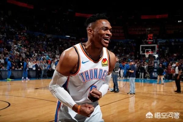 威少贡献20+20+21的超级三双，张伯伦之后第一人，你怎么看？