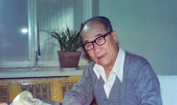 谢东和侯宝林是啥关系