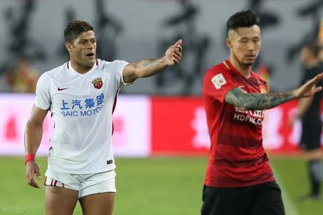 李帅的实力不错，为什么没能在恒大获得主力位置？