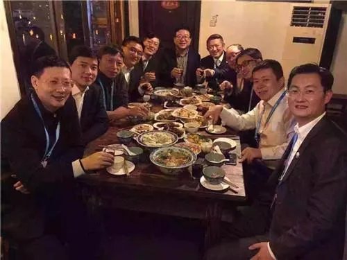 什么是丁磊饭局？