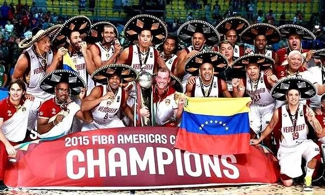 中国男篮12人名单公布了吗?