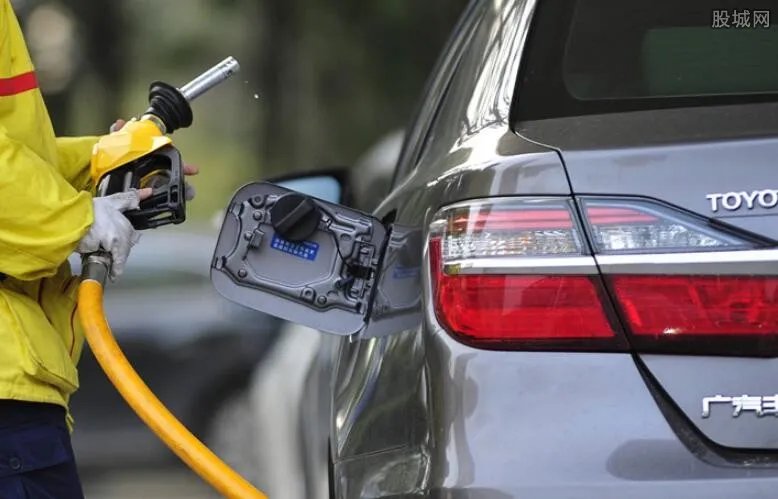 加油站闹鬼事件  神乎其神加油站员工吓得住院