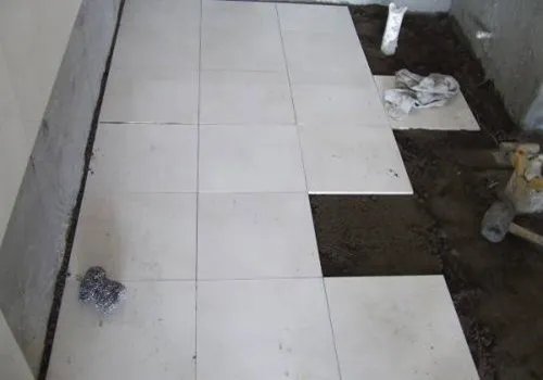 铺地板砖多少钱一平 铺地砖应注意什么