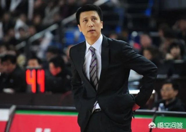 韩德君手掌骨折，出战成疑，辽宁队能不能拿下北京队？