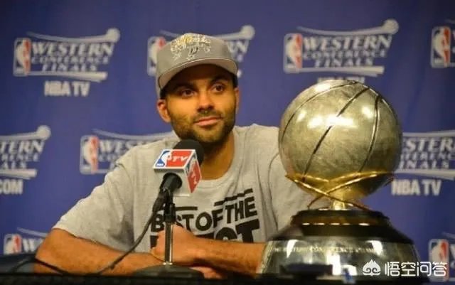 37岁的帕克正式宣布退役，17年生涯赚取1.7亿美金，为什么球迷提到了马刺食堂？