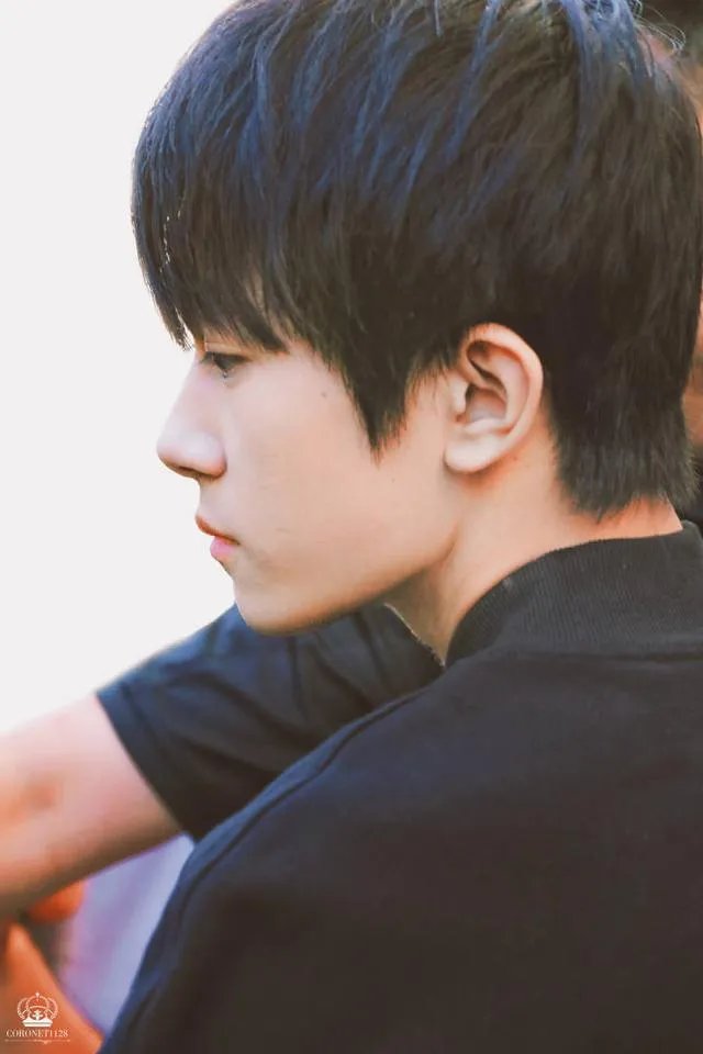 YHboys与TFboys你更喜欢那个组合？