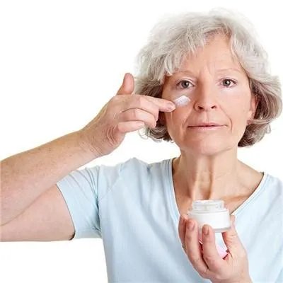 腋下很容易出汗怎么办