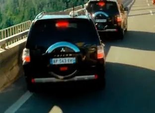 电影十二生肖里的车，