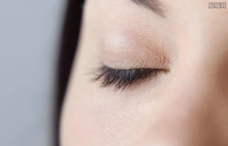 欧莱雅睫毛膏哪款好 欧莱雅睫毛膏效果如何