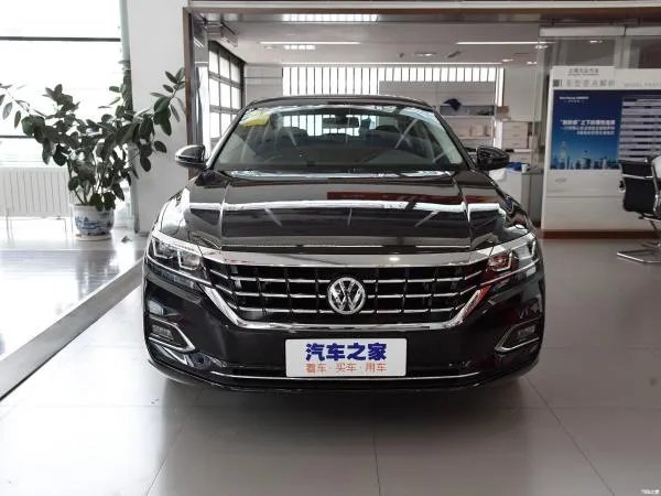 帕萨特2019款报价及图片