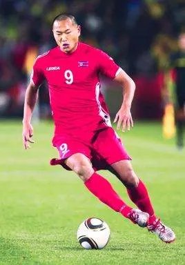 郑大世为什么代表朝鲜？