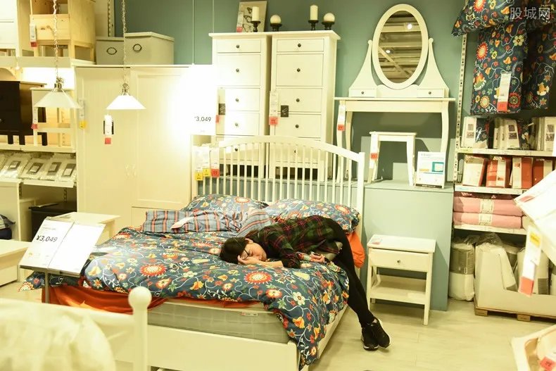 2020宜家门怎么回事 该公司回应视频事件了