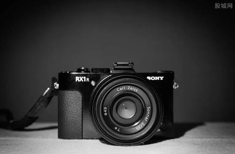 家用数码相机推荐 哪款性价比高一些？