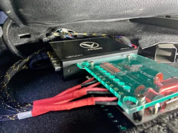 请问怎么改装丰田卡罗拉好看?