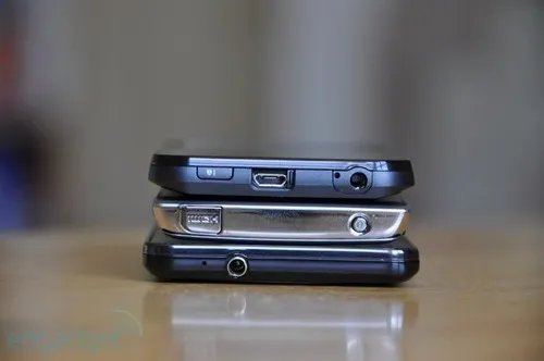 GALAXY S II最薄 3大品牌机皇对比图赏