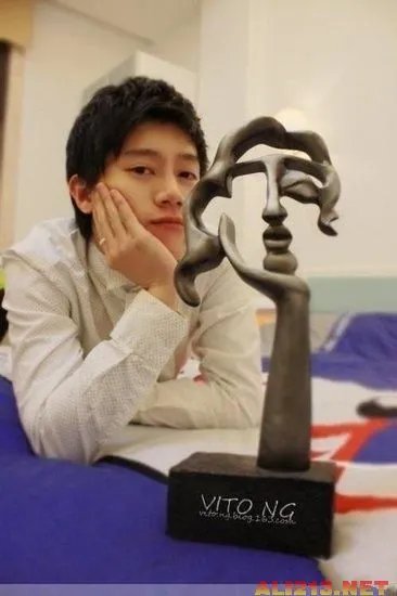 高校帅哥校草大搜罗 哪个是你的梦中情人呢？