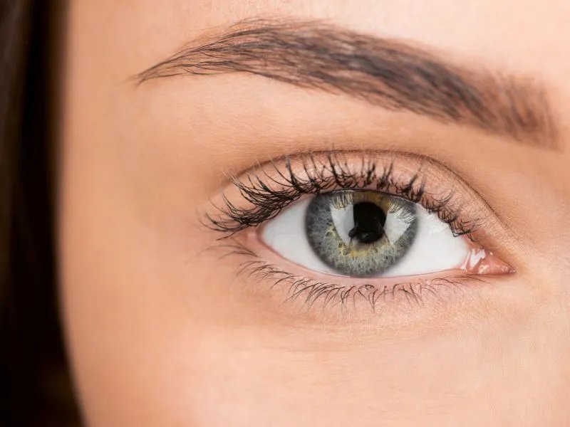 上睑下垂怎样治疗