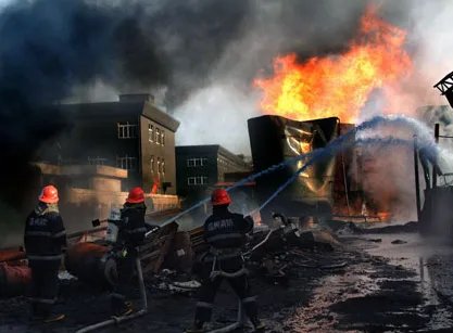 河南洛阳一化工企业发生爆炸,致其爆炸的原因是啥?