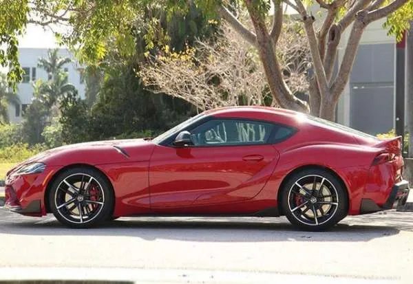 丰田Supra国内预售价格曝光，相比宝马Z4价格要低一些