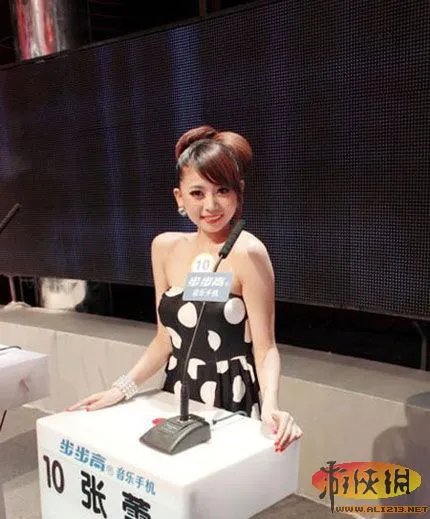 屌丝莫自卑！非诚勿扰女嘉宾妆前妆后惨不忍睹