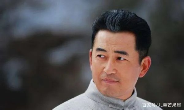 为娶张歆艺丢弃原配，与儿子闹翻的王志飞，后来怎样？