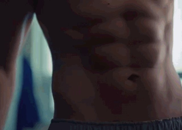 金秀贤新剧被投诉尺度过大，你怎么看？