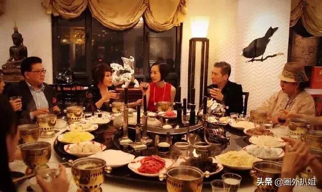 周星驰真的反水向华强了吗？星爷为何不怕向华强？