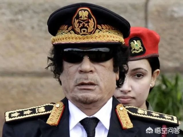 卡扎菲心中女神赖斯，地下室出生从政15年，为何受2位美国总统信赖？