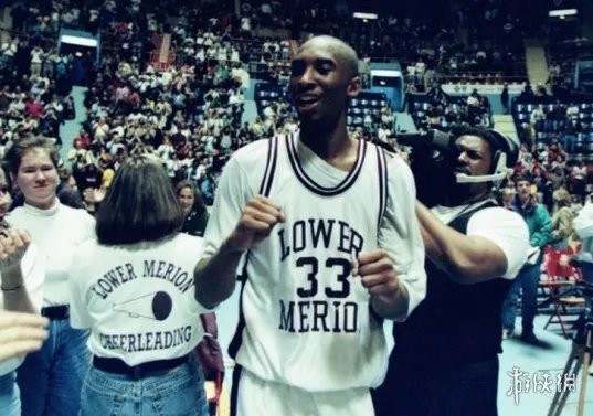 科比入选费城体育名人堂 曼巴精神激励着无数人