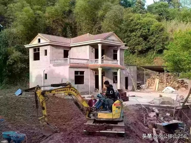 求农村120平一层小别墅设计图？