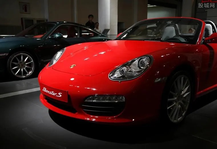 保时捷排放门受罚 保时捷遭到巨额罚款引关注