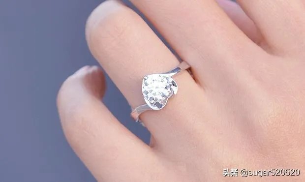 经典时尚钻戒有哪些?哪些款式令人心动不已?