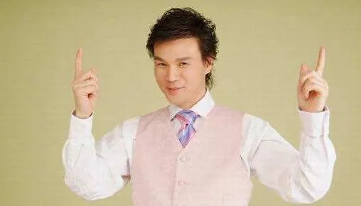 原安徽台主持人李彬现在的生活是什么样的？