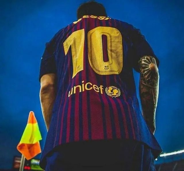 梅西是不是足球发展至今最伟大的球星？