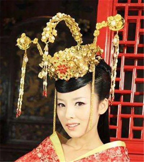 中式新娘发型图片大全 几种新娘发型的推荐