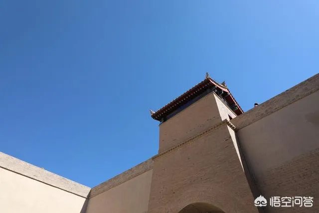 摄影技术提高靠什么，是交流还是看书？