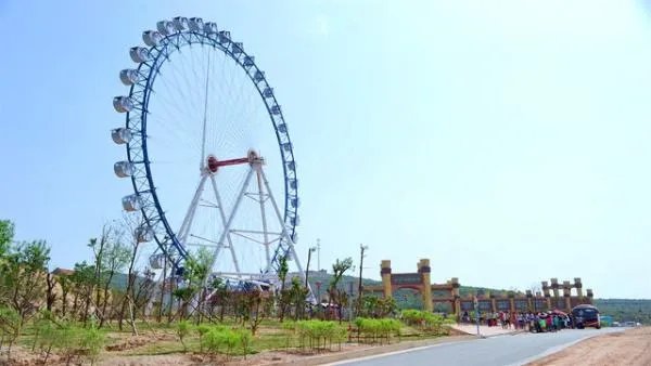 太原乌金山狂欢谷好玩吗，有什么项目可以玩