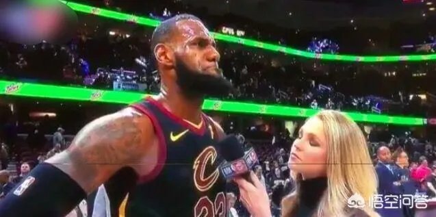 波波维奇妻子去世，詹姆斯得知消息后为何眼含泪水差点哭出来？