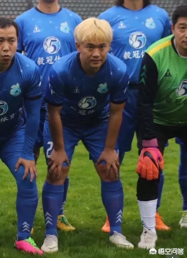 官方:上海球员杨晨因年龄造假被老甲A年足球联赛禁赛8年,至2026年末,你怎么看?