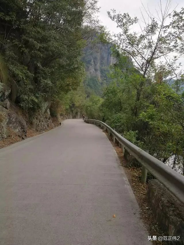 国庆长假，你们打算加班还是放假去城市周边旅游呢？