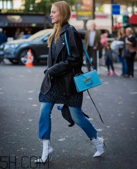 穿短靴怎么配衣服好看？短靴搭配什么上衣？